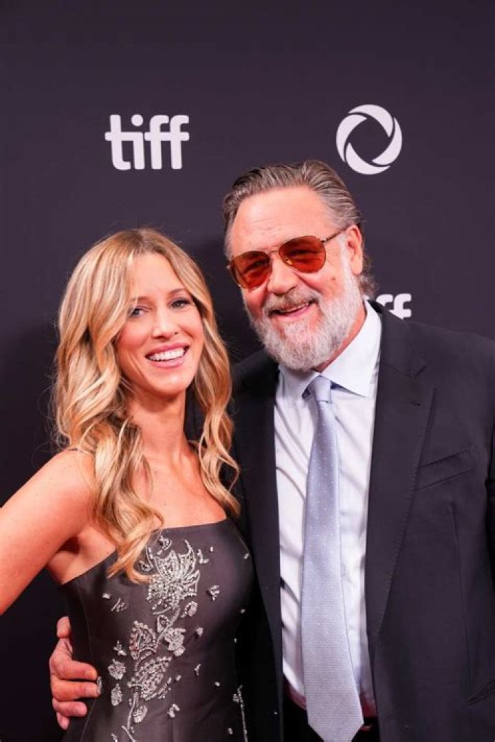 Britney Theriot Age and Net Worth: Did She Get Married To Russell Crowe Secretly?