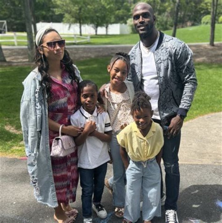 Devon Alexander Age, Wiki, Biography, Wife, Children, Salary, Net Worth, Parents