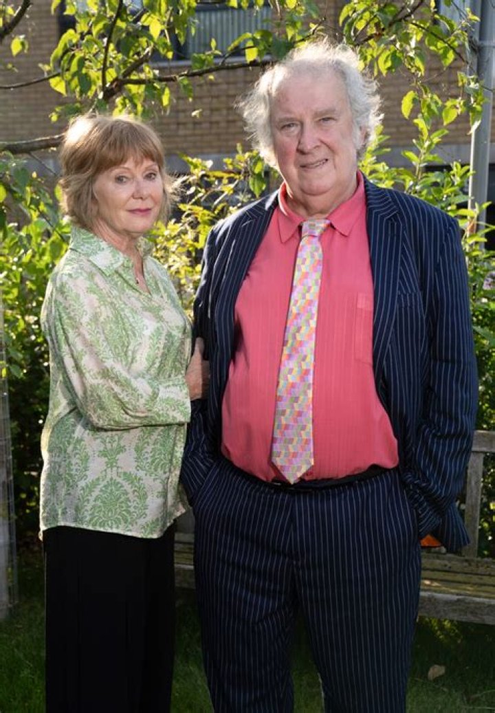 Harold Henthorn Wikipedia and Age – Wife Lynn Henthorn and Jail