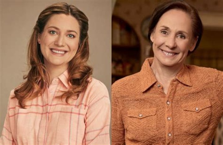 Is Zoe Perry Laurie Metcalf’s daughter? How many biological children does Laurie Metcalf have?