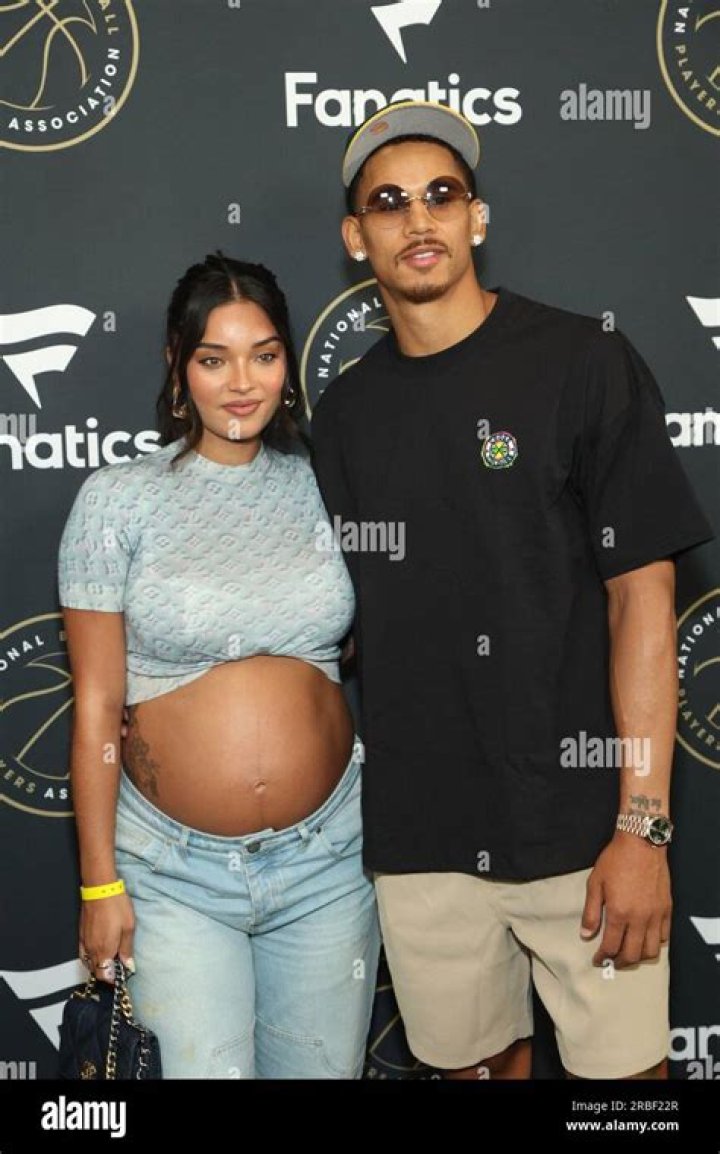 Juan Toscano Anderson Net worth, Biography, Wiki, Girlfriend, Age, Parents, Family, photos or more