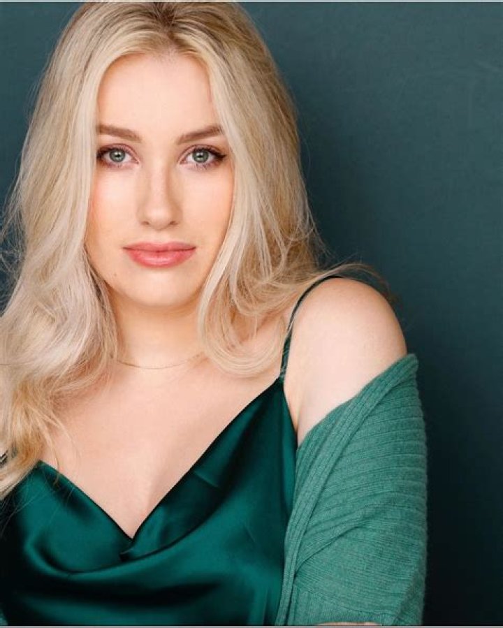 Leah Huebner Age, Wikipedia, Height, Boyfriend, Instagram, biography.