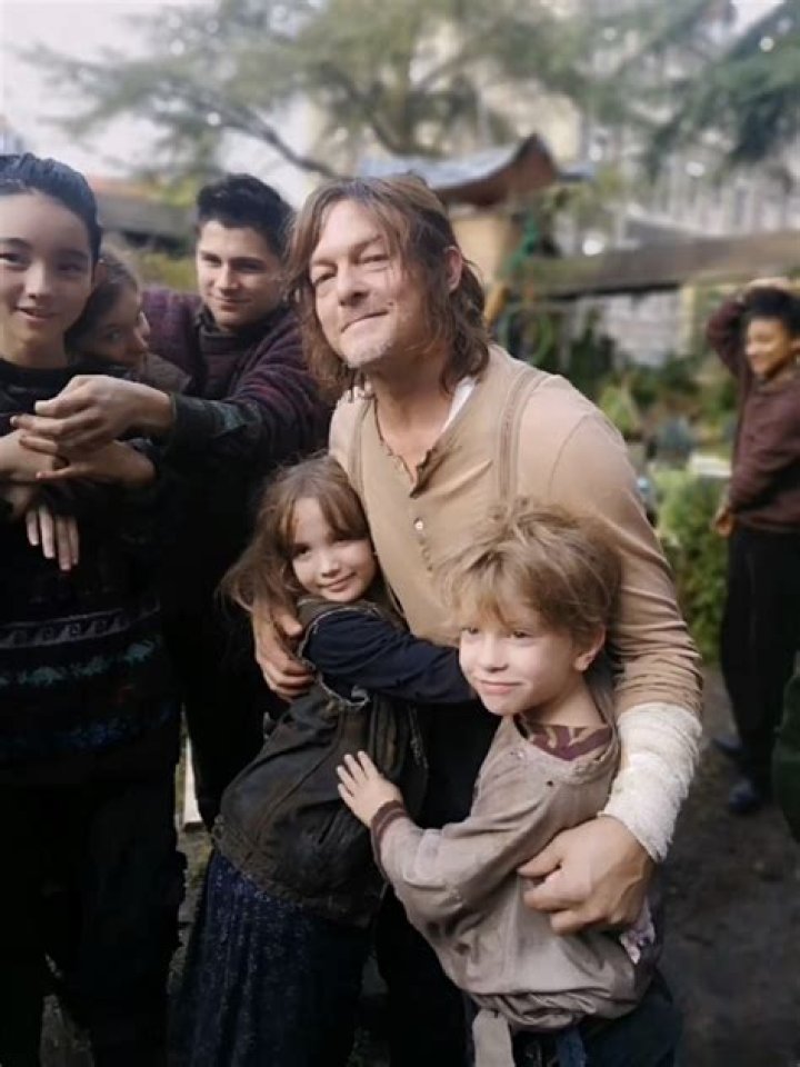 Meet Norman Reedus Parents Marianne And Norman Reedus: Family Tree And Ethnicity