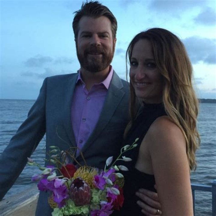 Mike Finnegan Bio, Wiki, Age, Height, Family, Wife, Kids, Roadkill, Garage, Cars, and Net Worth.