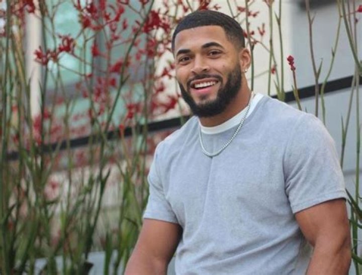Paris Johnson Age, Father Wiki Biography Instagram Net Worth