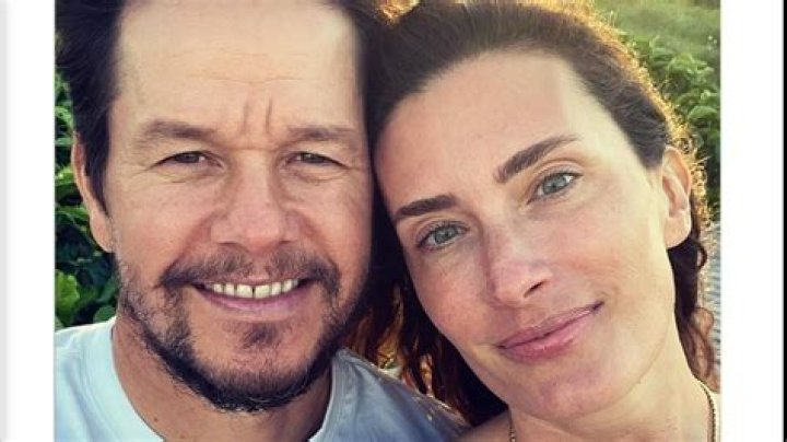 Rhea Durham, Mark Wahlberg’s Wife – Bio, Children, Height, Net Worth