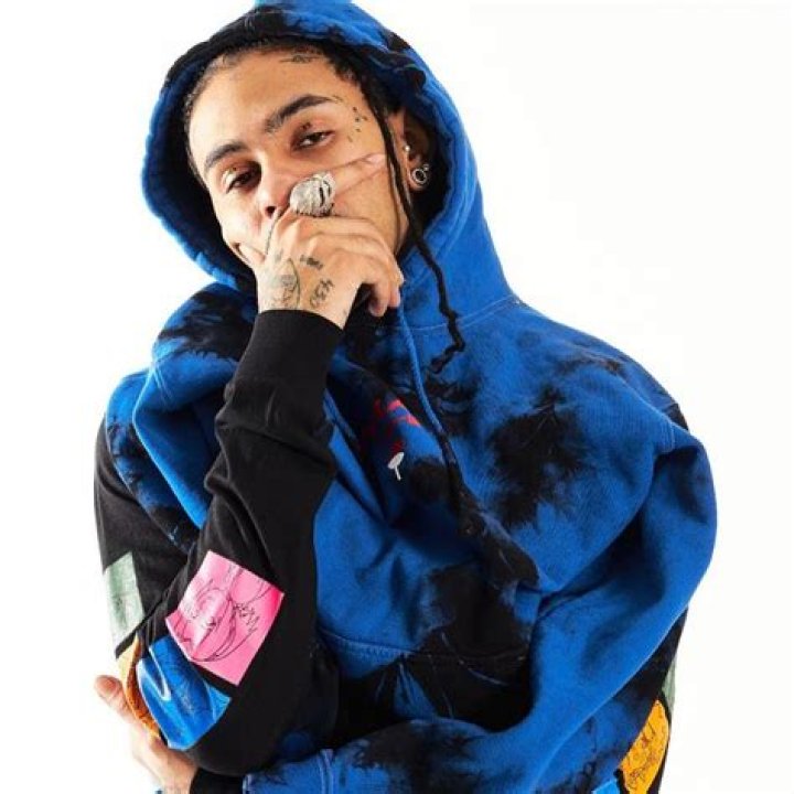 Robb Banks Bio, Wiki, Age, Height, Dad, Wife, Merch, and Net Worth