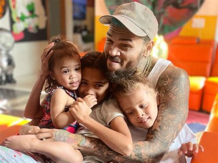 Theresa Morgan Wiki, Age, Joe Morgan Wife, Family, Net Worth, Children, Daughters, Husband (Joe Morgan)