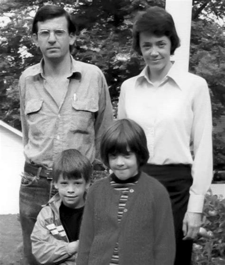 What Happened To Virginia Grohl? Nirvana And Foo Fighter Dave Grohl’s Mom Passed Away