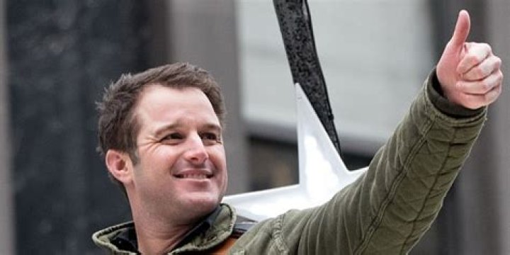 What’s Easton Corbin Net Worth? Wiki: Wife, Height, Dating, Girlfriend, Siblings