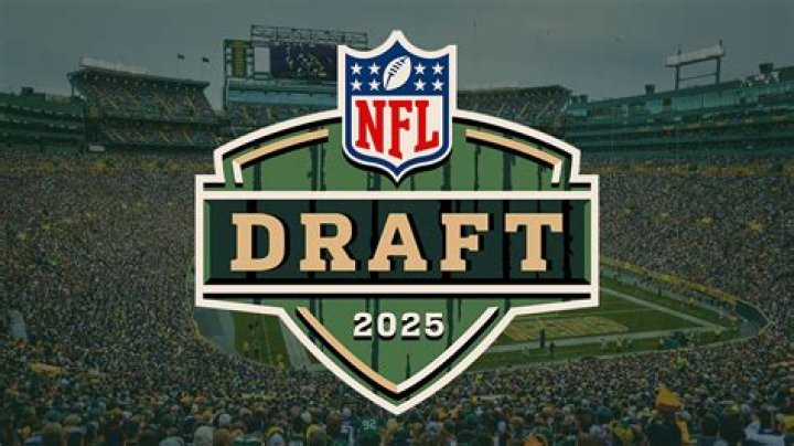 Who Are AJ Brown Parents Arthur Brown, Josette Robertson & Mellisa Smith? Net Worth Girlfriend Details Of The NFL Draft Player
