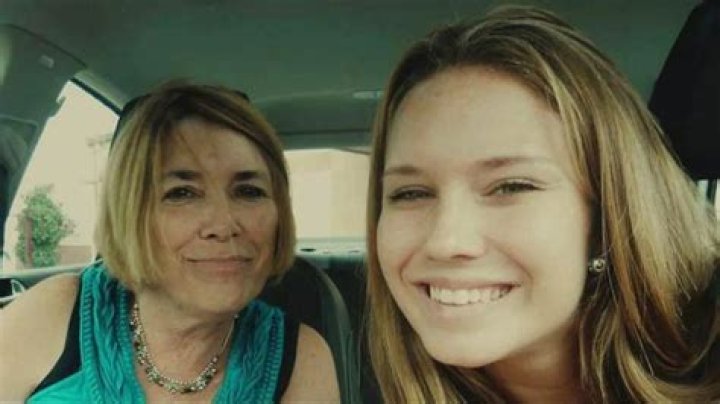 Who Are Danielle Collins Parents? Meet Her Father And Mother On Instagram
