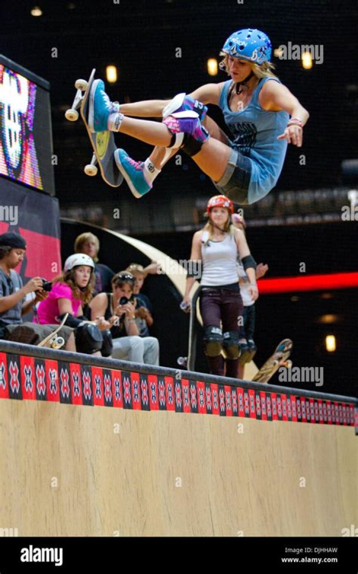 Who Is Lyn-Z Adams Hawkins – Travis Pastrana’s Wife and Skateboarder?